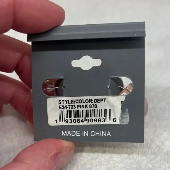 Cara Cara Iridescent Hoop Earrings - Picture 3 of 4